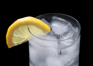 naturally healthy lemon water