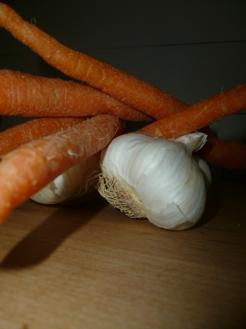 organic garlic and carrots