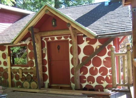 cordwood home from the 1950s in oregon