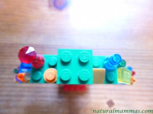 Build a Lego Christmas Tree Decoration | Photos and Instructions